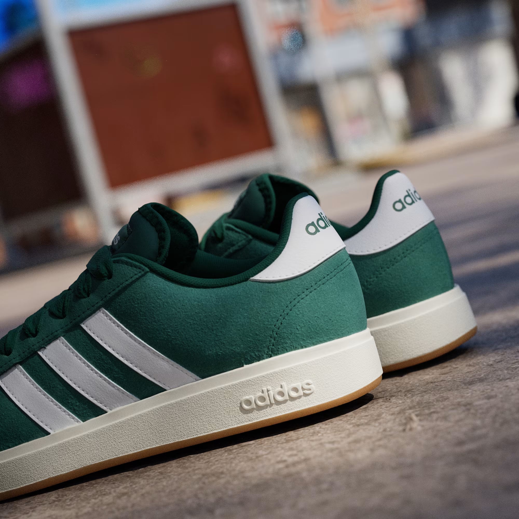 Adidas Court Base - Green